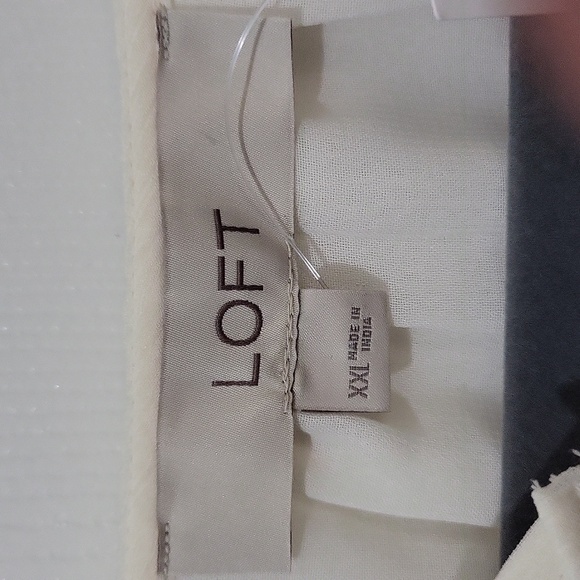 BNWT LOFT, Dressy, Sleeveless Blouse SZ XXL - Picture 2 of 5